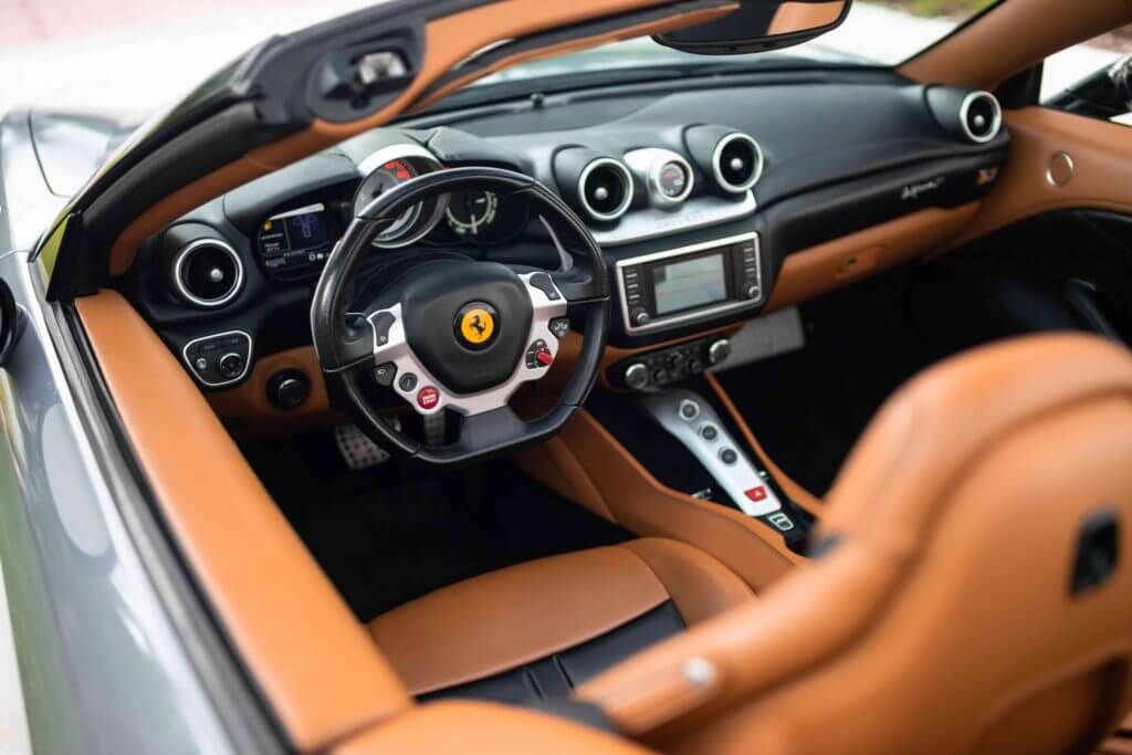 Ferrari California T - grey 2