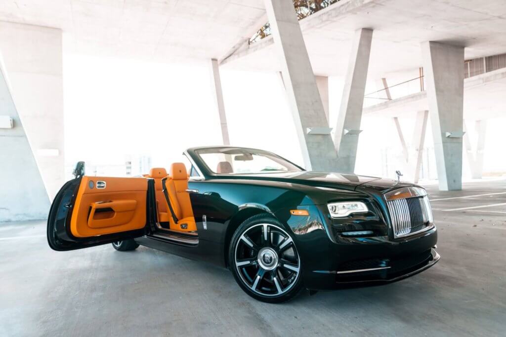 Rolls-Royce Dawn (black w/orange) 1