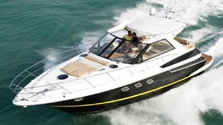 46ft Regal motor yacht charter solutions